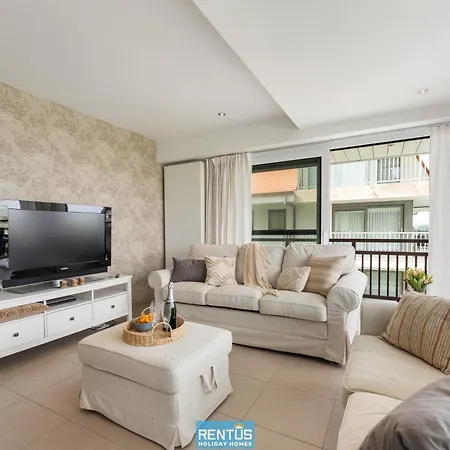 Apartamento Seange - With Beautiful View And Many Facilities