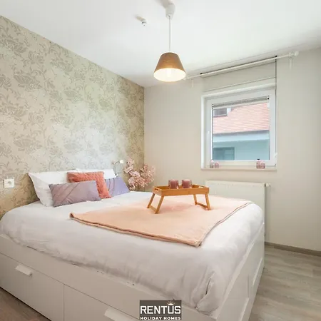 Seange - With Beautiful View And Many Facilities Lägenhet *
