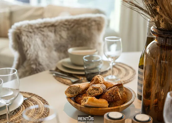 Seange - With Beautiful View And Many Facilities